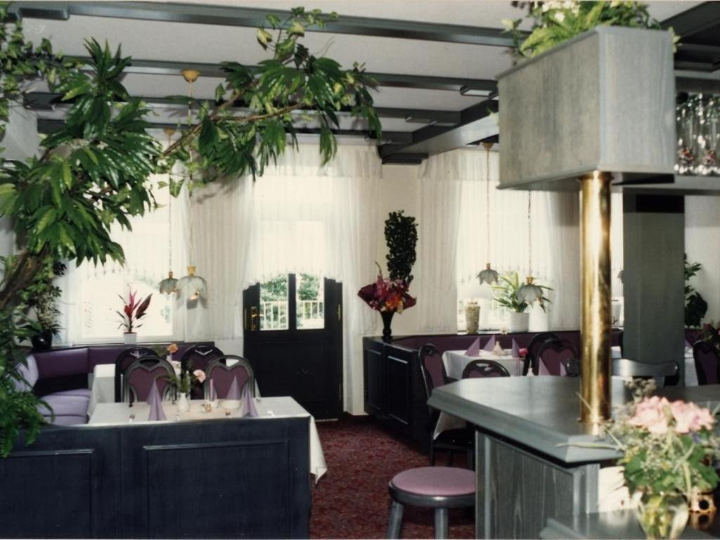 Waldhotel & Restaurant Bergschlosschen Hetzdorf Exterior foto